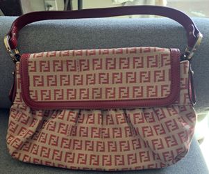 Fendi purse small cutie