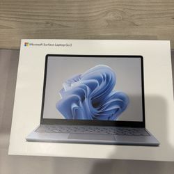 Microsoft surface GO Laptop 3