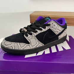 Deshawn Nike SB size 13