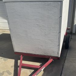 4x8x4 Enclosed Box Trailer 