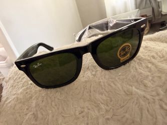 Raybans Wayfarer