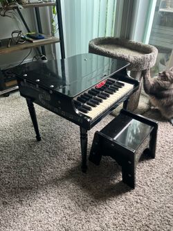 Melissa and Doug Piano
