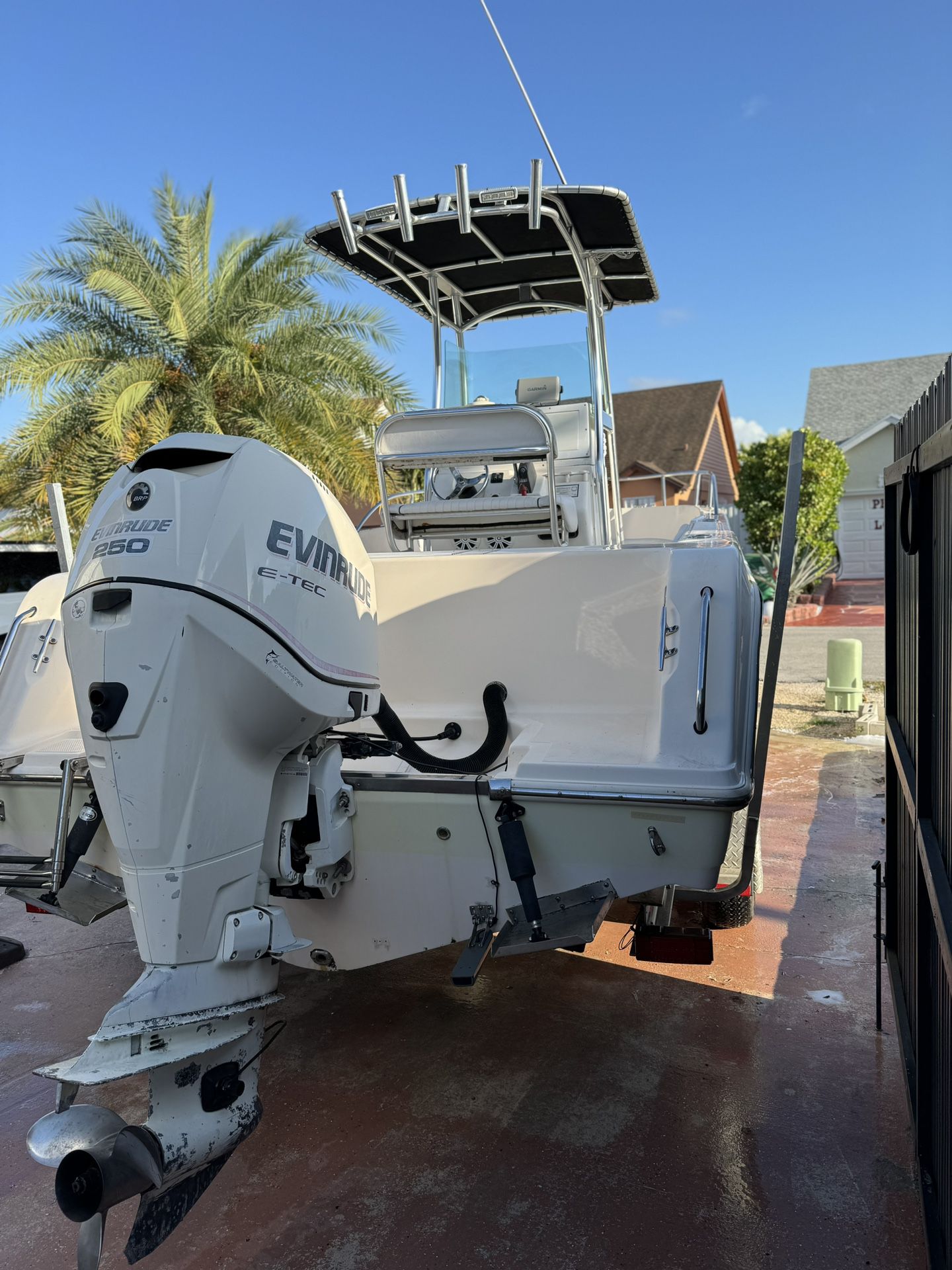 2007 Evinrude Etech 250 HP With 763 Hours