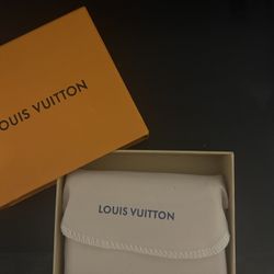 LV Wallet 
