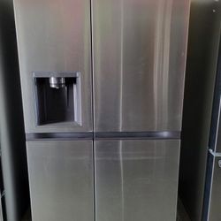 LG Side By Side Refrigerator 27 Cubic