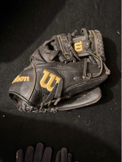 Wilson Glove A950
