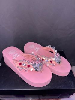 Pink Platform Flip Flops with Rhinestone Hello Kitty