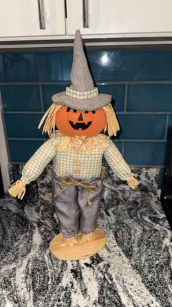 Halloween Scarecrow Pumpkin Tabletop Decoration - Fall/Autumn Decor