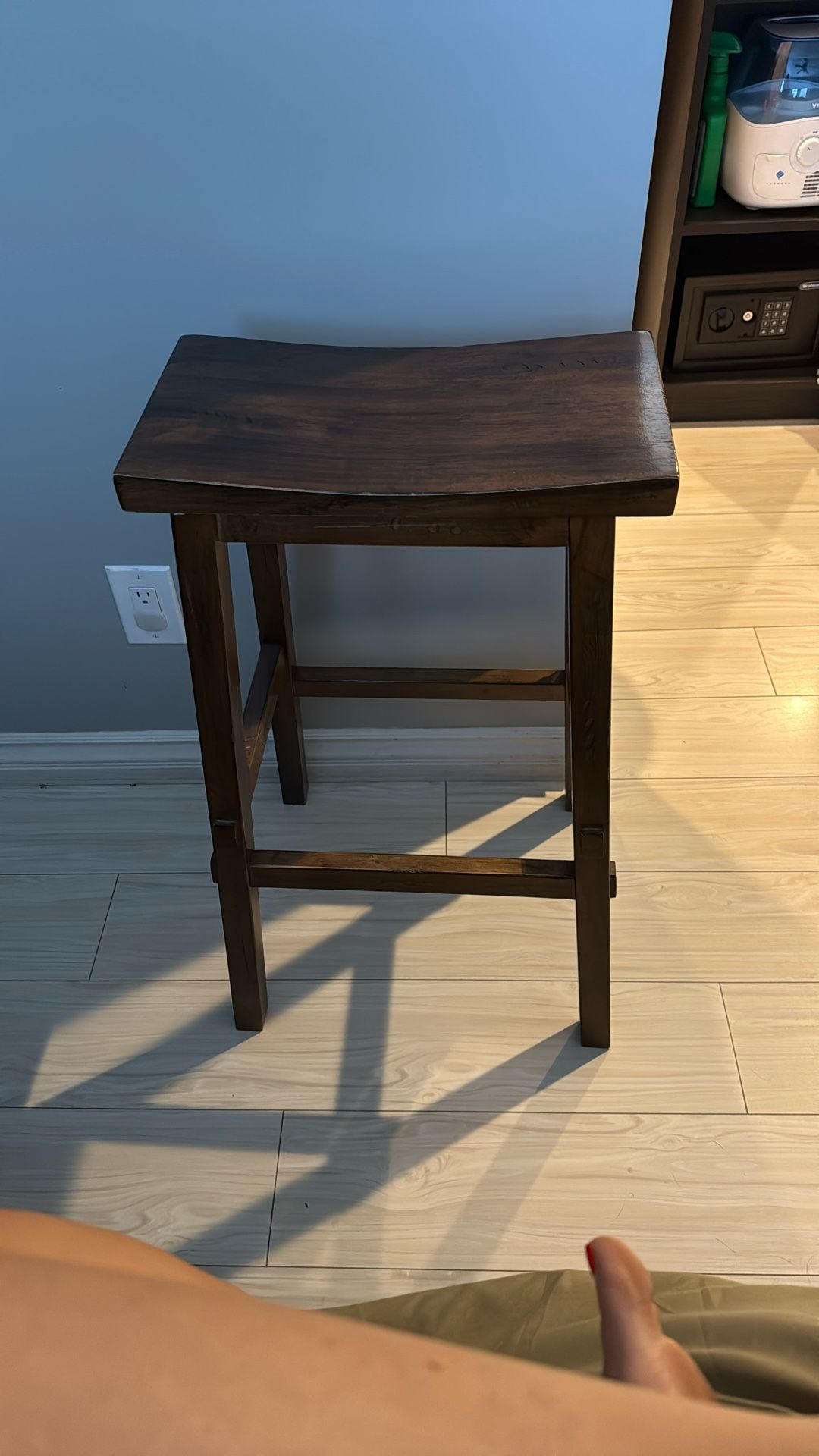 Mahogany Wood Countertop Barstools