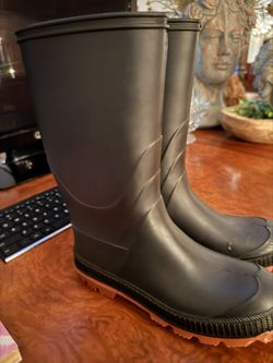 Kids Boys / Girls Rain Rubber Boots (size 4)