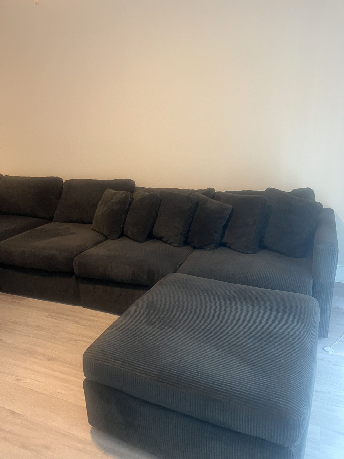 Sofas Home & Garden