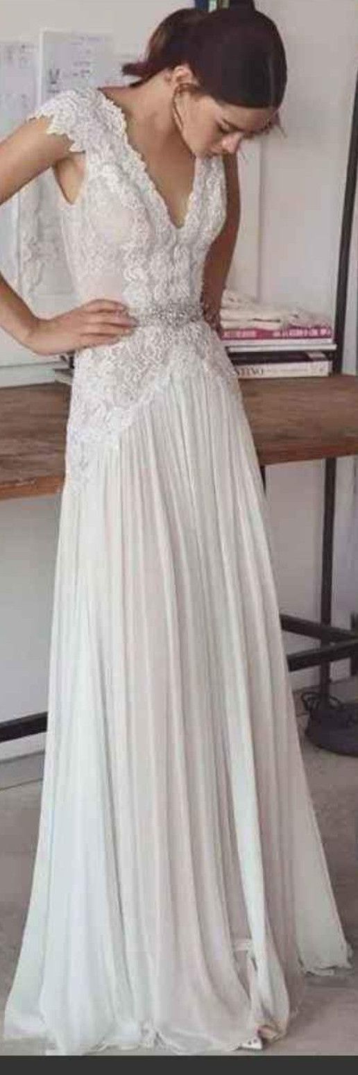 White Lace Wedding Dress *BRAND NEW w/ TAGS!*