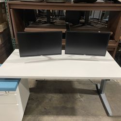 Standing Desk! 60x30 Electric Height Adjustable Table! We Also Have Ergonomic Chairs And Monitor Arms!