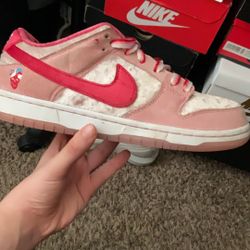 nike dunk strangelove