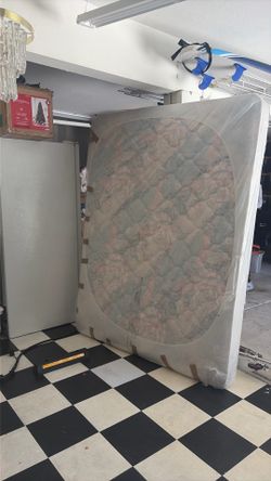 Queen mattress