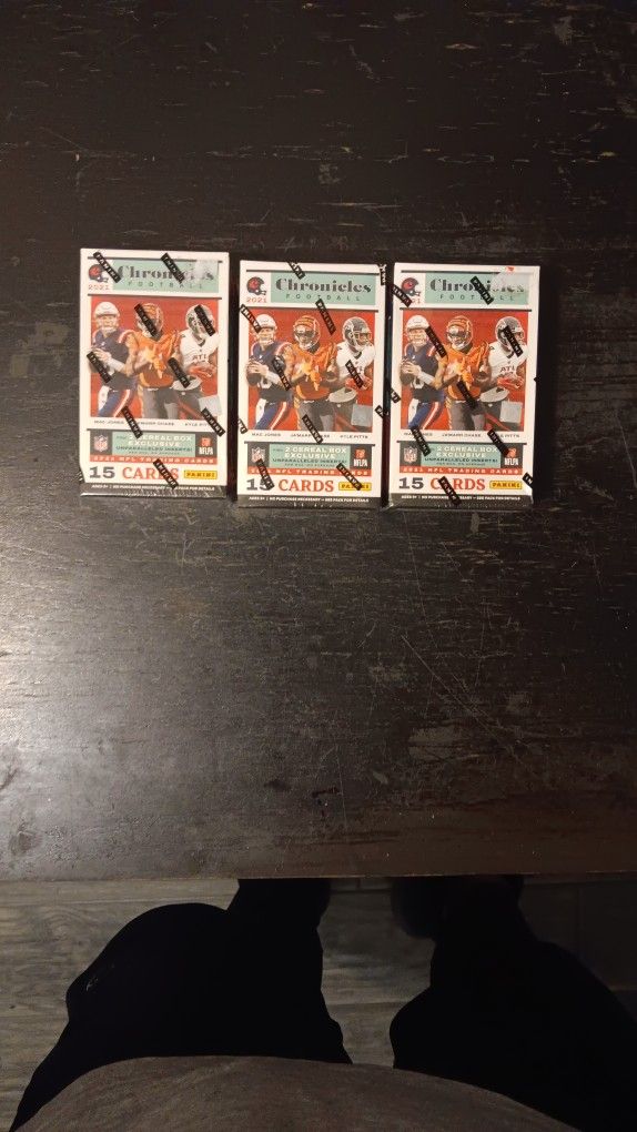 NFL Hobby Trading Cards - Sealed NFL Football Cards