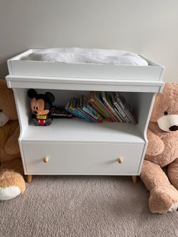 Baby Changing Table with drawer