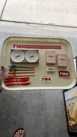 Vintage Lot Of Twa Airlines  Items