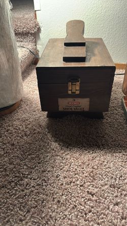 Kiwi shoe Shine box antique