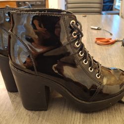 Women's Size 7 Lace-up Ankle Boots