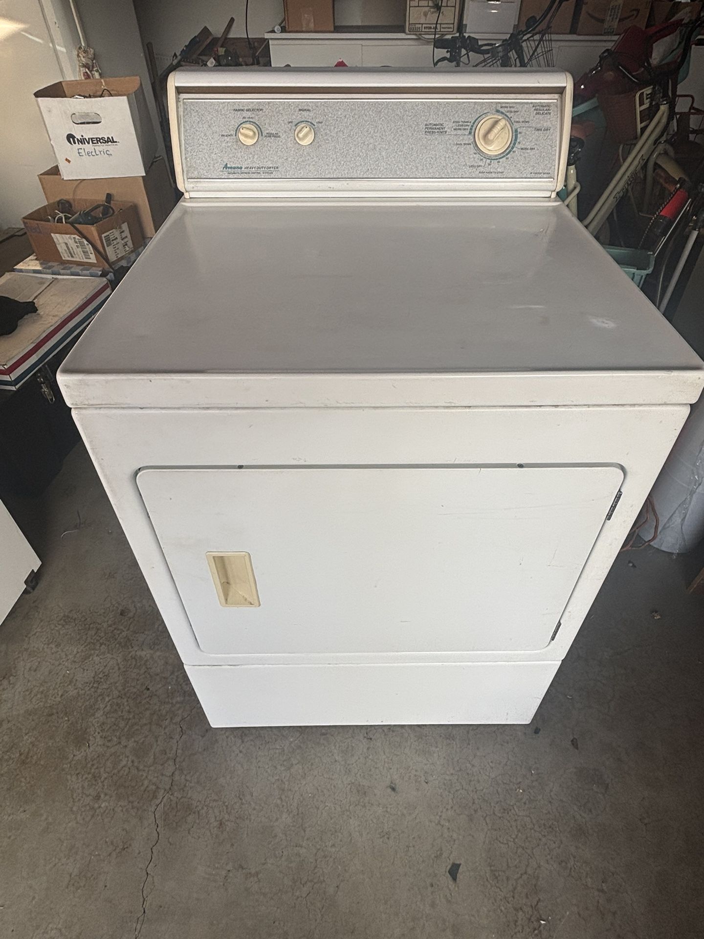 Heavy Duty Gas Dryer (Amana)