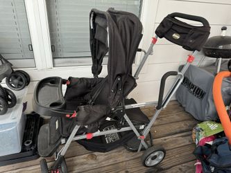 Joovy 2 Seats Stroller.