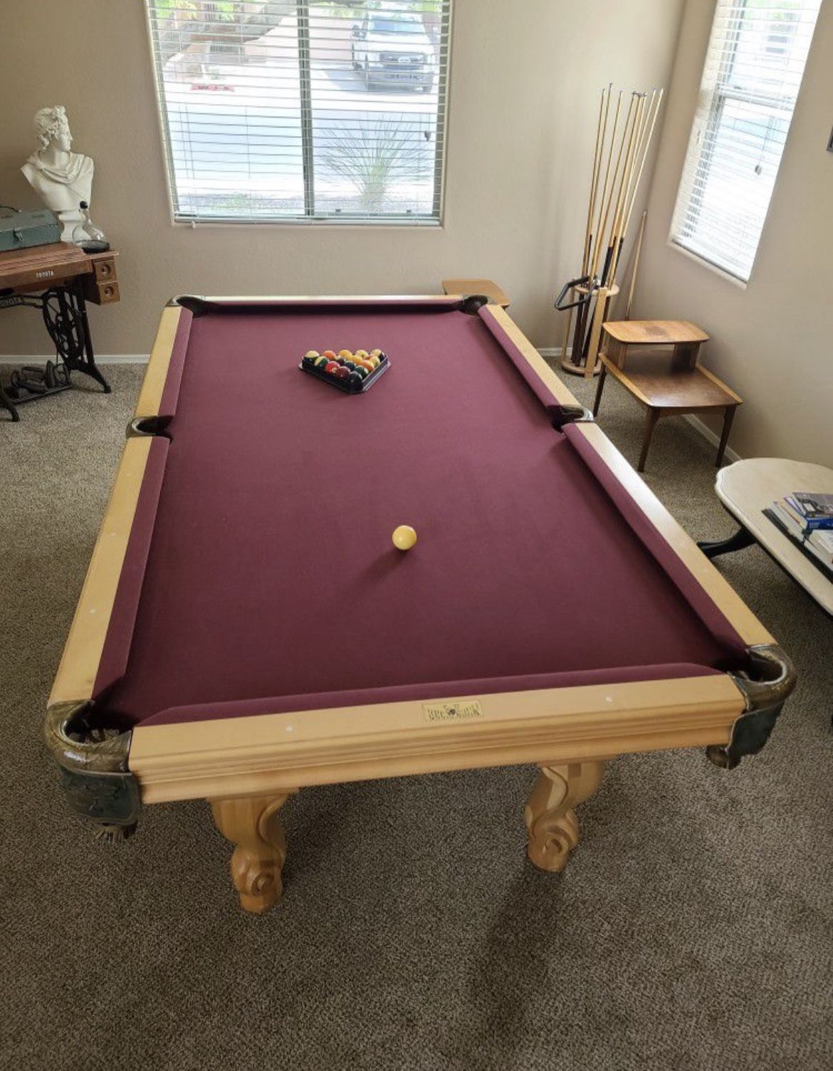 8” Buckhorn Billiards Pool Table 