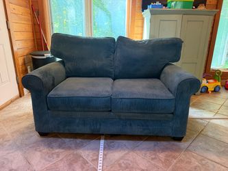 Blue Havertys Loveseat