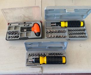 Socket set (3) small with boxes