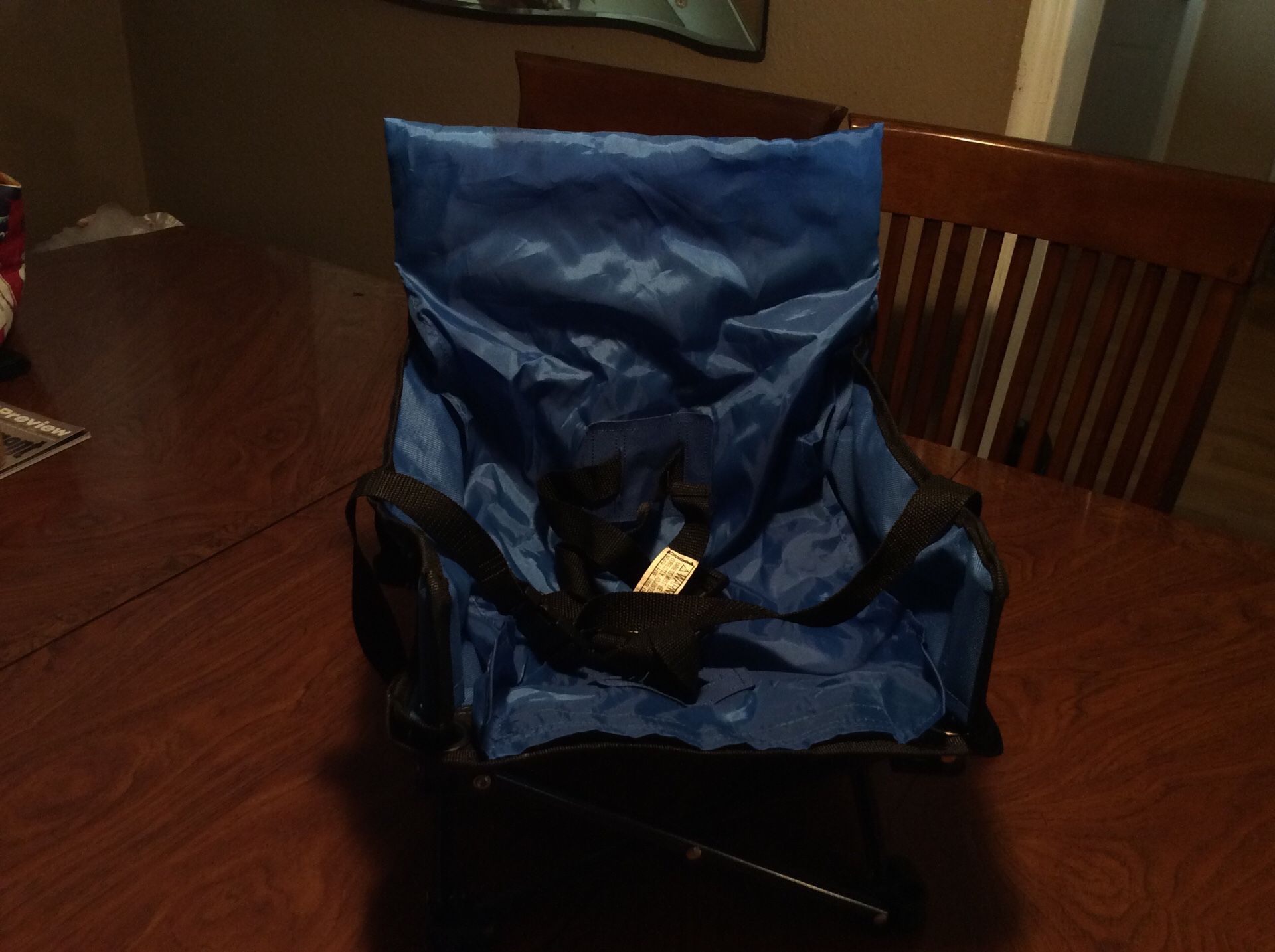 Kids foldable chair