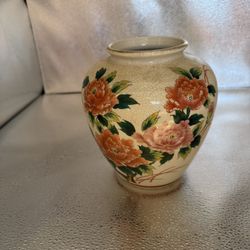 Beautiful Vase Made In Japan 