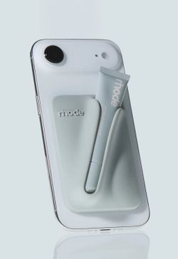 RHODE snap on lip case white