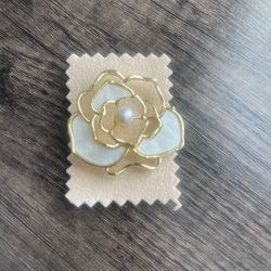 Freshwater Pearl Brooch