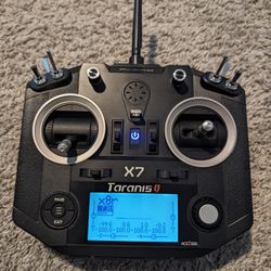 Taranis Q X7 Transmitter