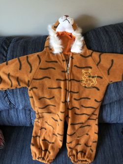 TIGER COSTUME