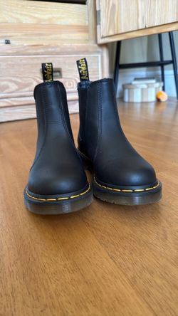 Dr. Martens AirWair Chelsea Boots Black
