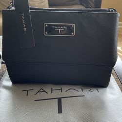 Tahari Traveling Makeup Bag 