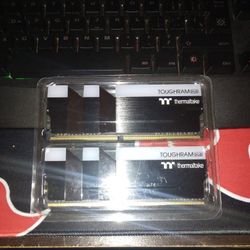 TOUGHRAM 16GB(2X8GB)