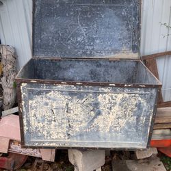 Antique toolbox