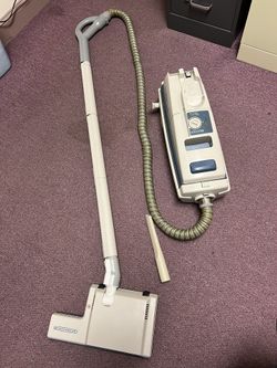 Vacuum ELECTROLUX EPIC series 6500 SR