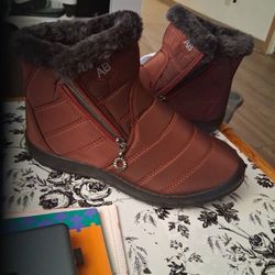 Wine SIDE Zip Comfy Boots