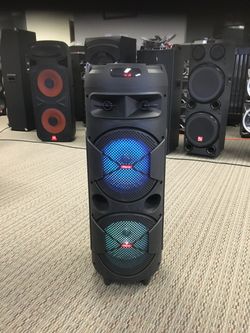 Dual eight inch rechargeable Bluetooth speaker/aux/fm/USB and SD port/microphone for karaoke/brand new!!