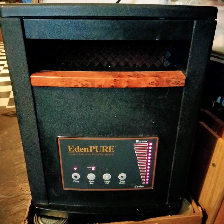 LARGE EDENPURE HEATER for Sale in Camden, NJ - OfferUp