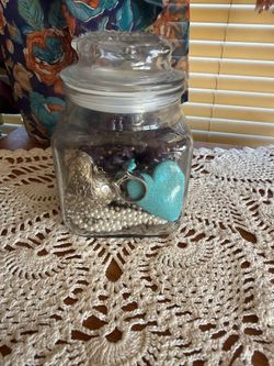 Jewelry jar