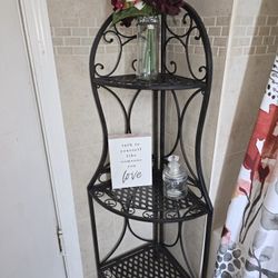 Corner Etegere Shelf