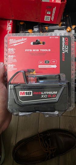 Milwaukee M18 REDLITHIUM XC5.0 Battery (48-11-1850)