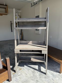 Desk / Shelf