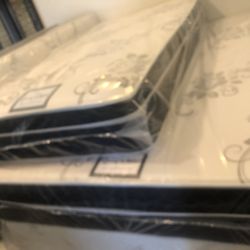 Eastern King Cal Mattress And Boxspring Delivery 