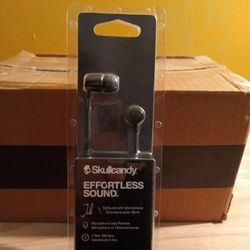 Skullcandy New Earbuds With Universal Microphone Sealed Package 