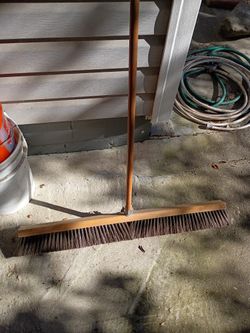 PUSH BROOM 36"